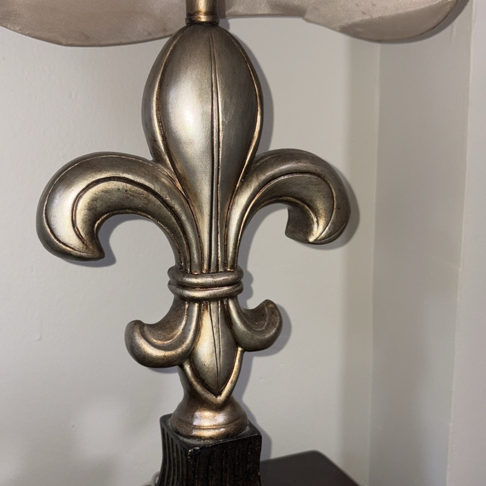 MACY’S - Elegant Tan Table Lamp set with shades - Picture 2 of 8